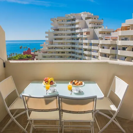 아파트 Fantastic Seaviews & Pool, Close To The 베날마데나코스타